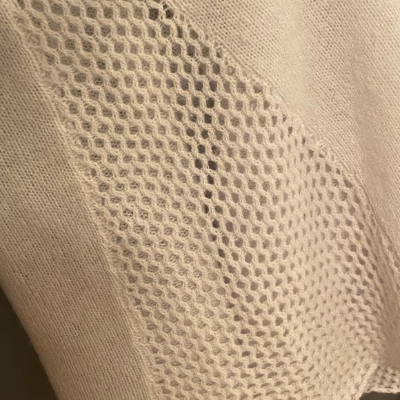 Feather light cashmere 3 season sweater. GUC some pilling and a small moth hole. - Picture 4 of 8